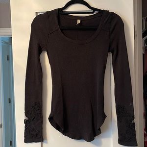 Free people black detailed sleeve shirt